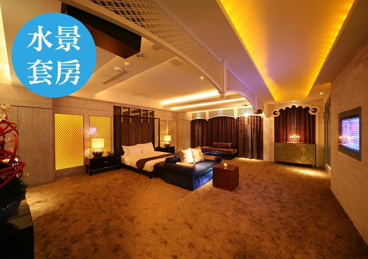 ลันไชย์ บูติก โมเทล Motel ไถจง ภายนอก รูปภาพ